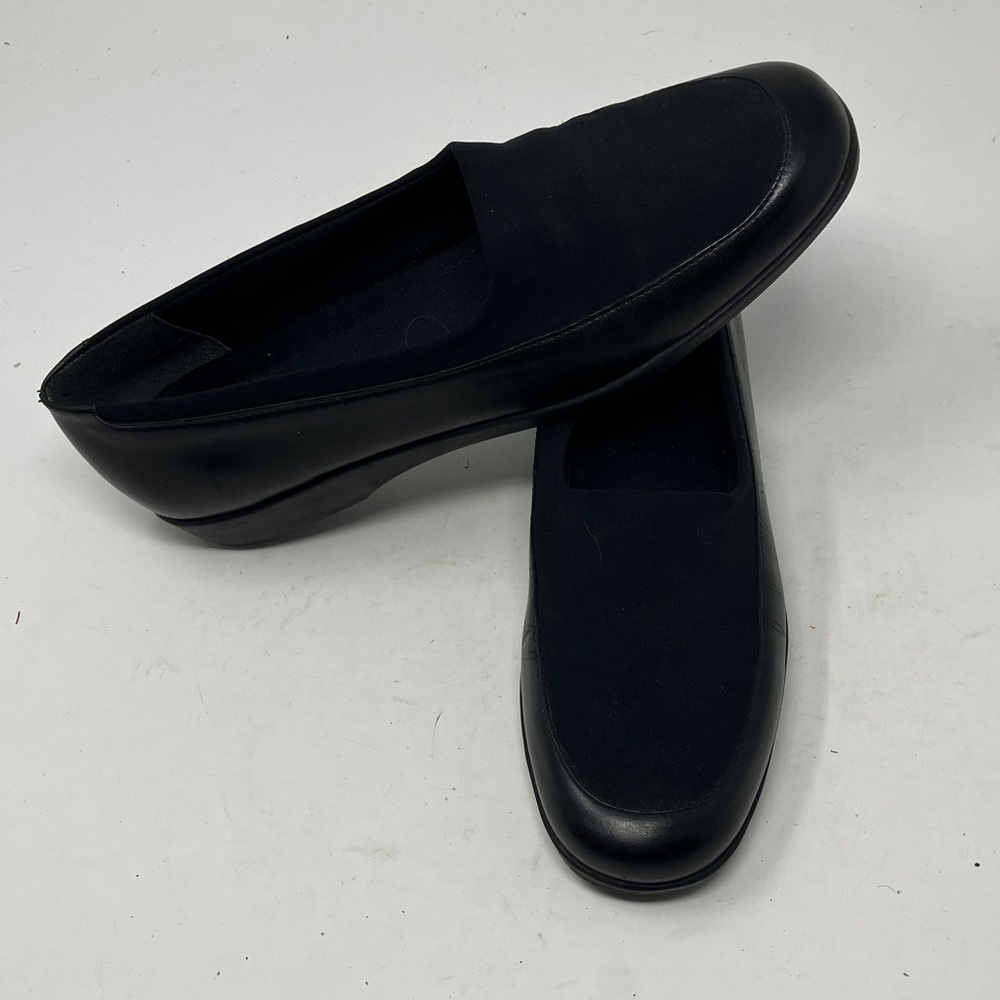 Easy Spirit Comfort Loafers Black Size 8.5M Fabric leather upper/fabric lining